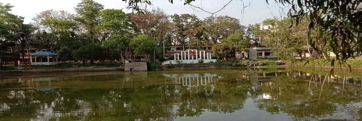 শহীদ মিনার