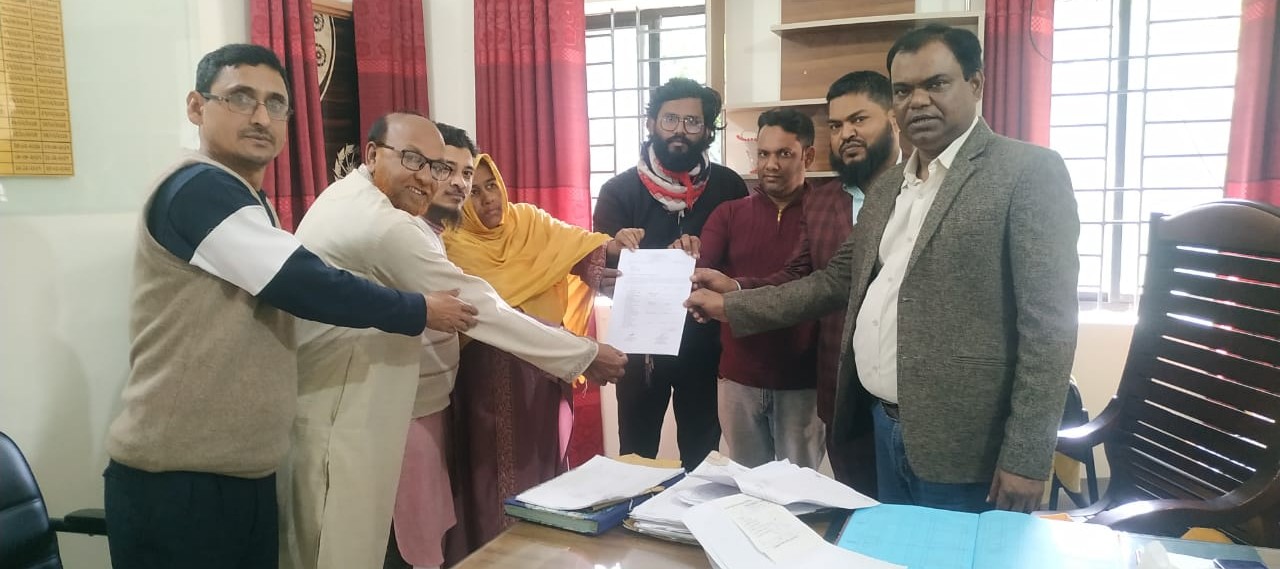 পল্লী উদ্যোক্তাঋণ বিতরণ