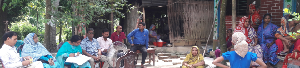 উপপরিচালক জনাব দীনেশ চন্দ্র মন্ডল কর্তৃক অনানুষ্ঠানি দল পরিদর্শন