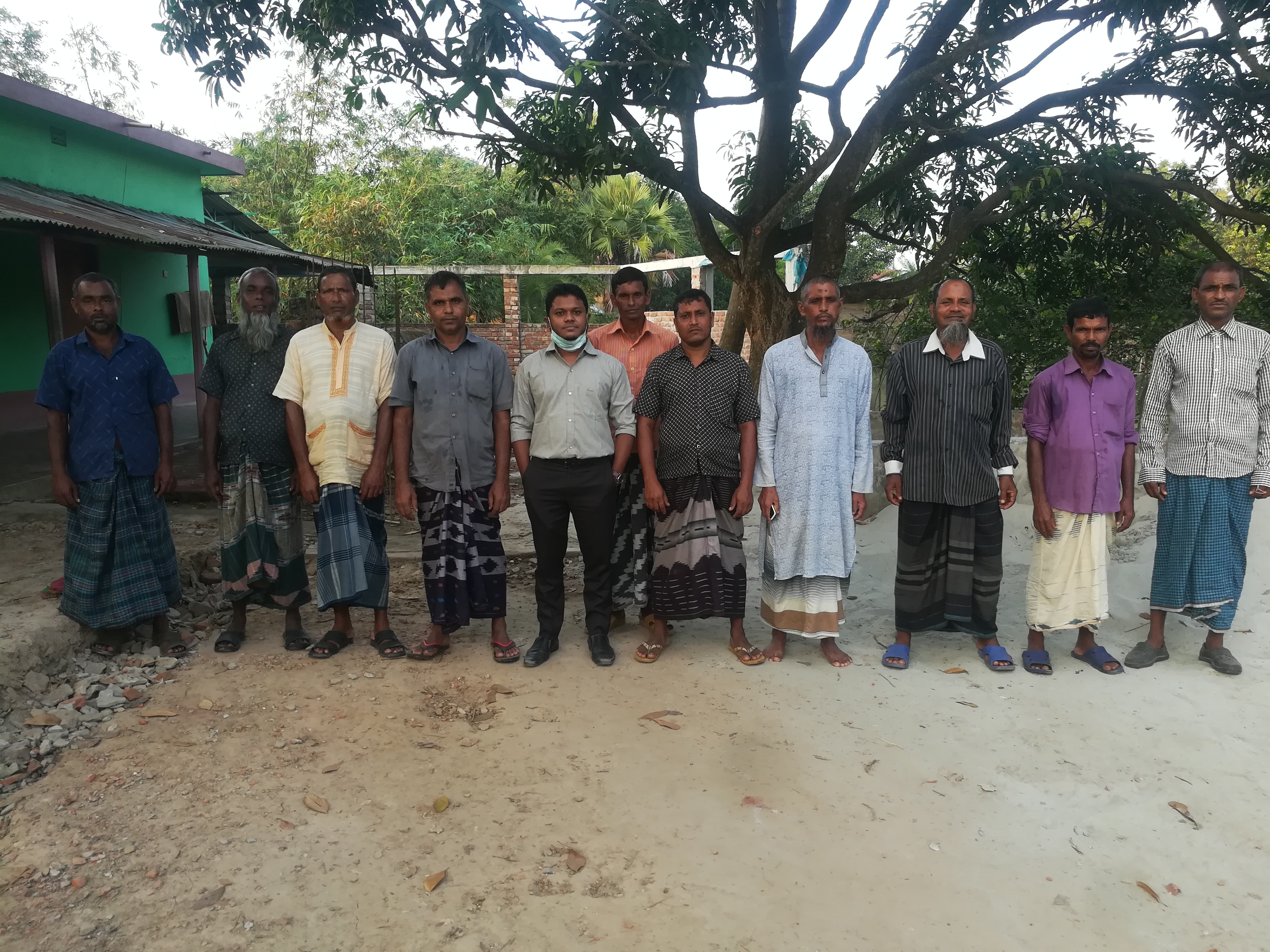 সমিতি পরিদর্শনকালীন চিত্র