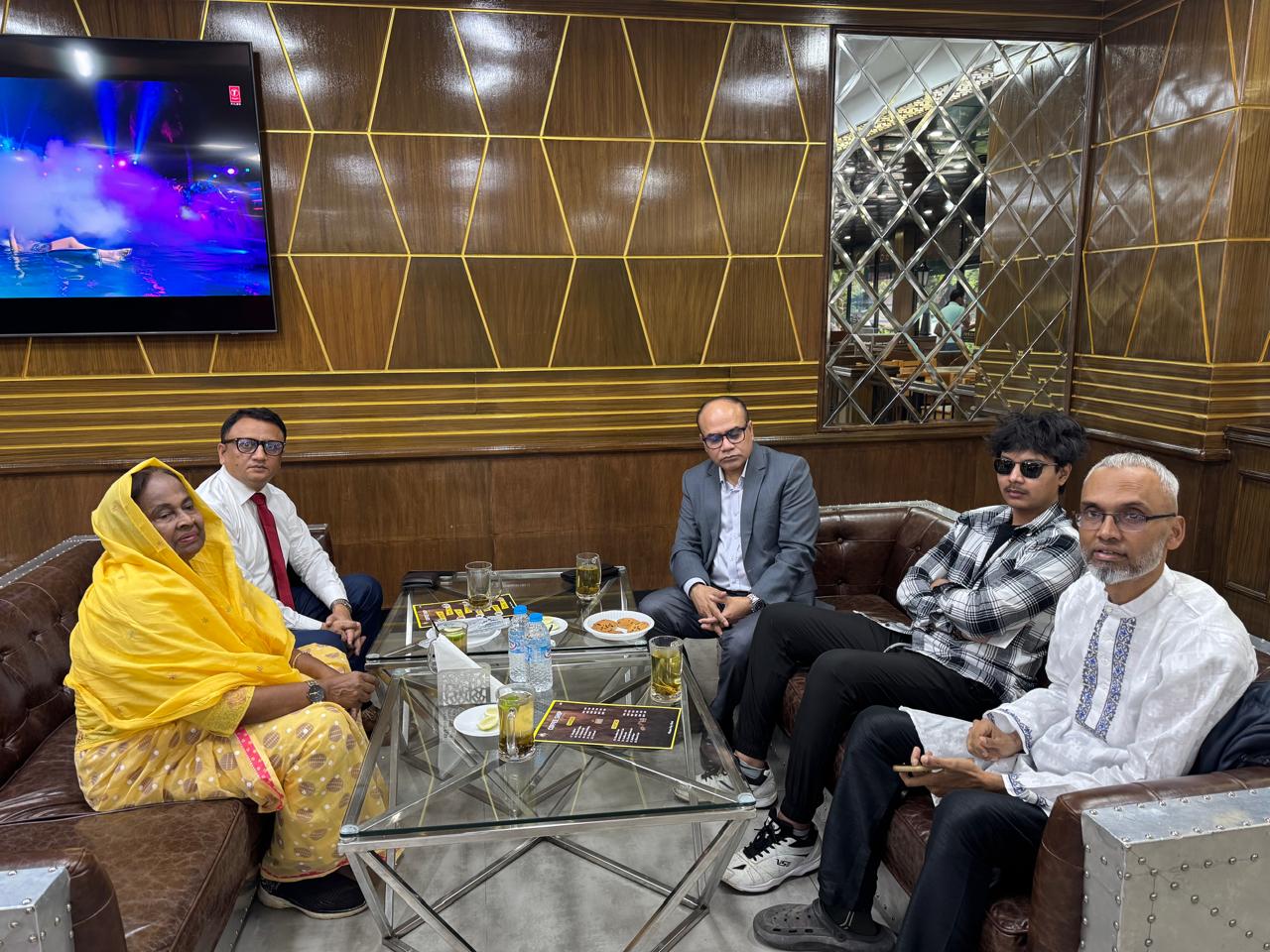 Meeting with TMSS, ED Ms. Hosne Ara and discussed about further area of collaboration on Training and capacity building. They agreed to open the avenue where we can work together as well as with development partners. We agreed to send a team to TMSS very soon to have an experience of working together. TMSS want to reinstate the cooperation with BRDB as we had long standing cooperation since TMSS started their journey. They recognised the glorious role of BRDB for rural development and poverty alleviation.