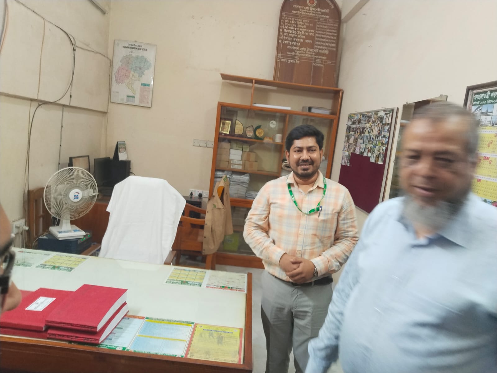 বাংলাদেশ সড়ক পরিবহন কর্তৃপক্ষ (বিআরটিএ) এর সুযোগ্য চেয়ারম্যান জনাব আবু মমতাজ সাদ উদ্দিন আহমেদ স্যার অদ্য ২৫.১০.২০২৫ খ্রি. তারিখ বিআরটিএ ঠাকুরগাঁও সার্কেল অফিস পরিদর্শন করেন।