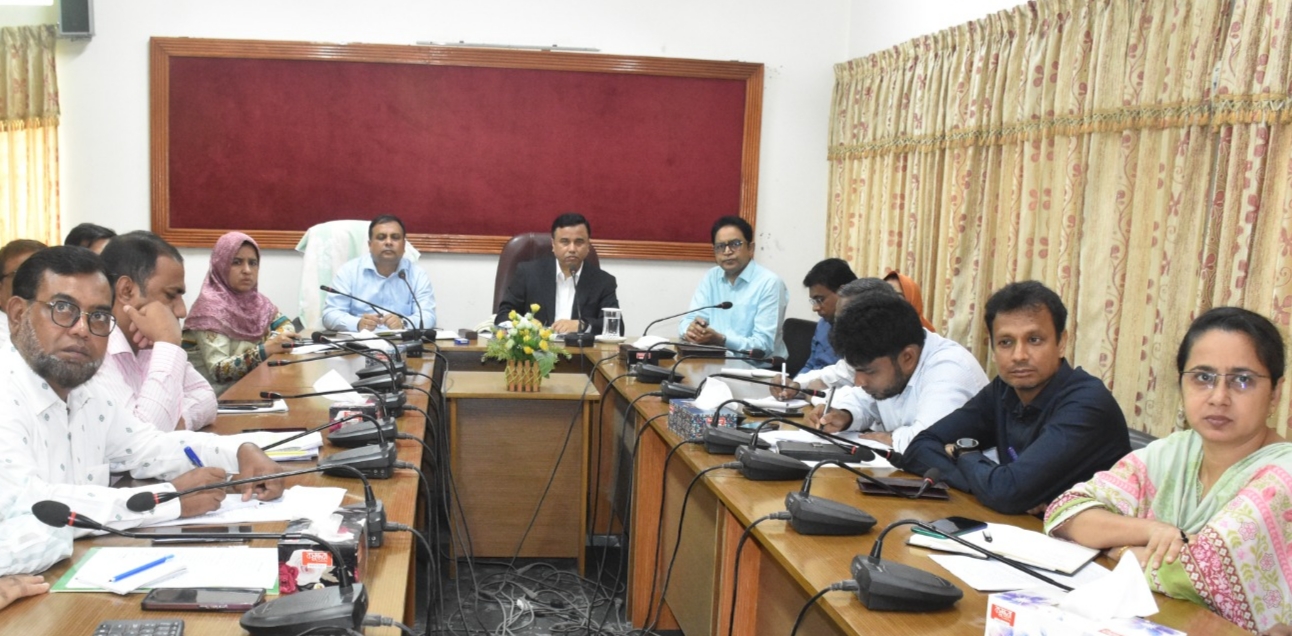 “জাপানী বিশেষজ্ঞ দলের সাথে মাননীয় প্রধানমন্ত্রীর বিশেষ সহকারী (সচিব পদমর্যাদা) মহোদয়ের রেশম শিল্প উত্তরণ নিয়ে আলোচনা”