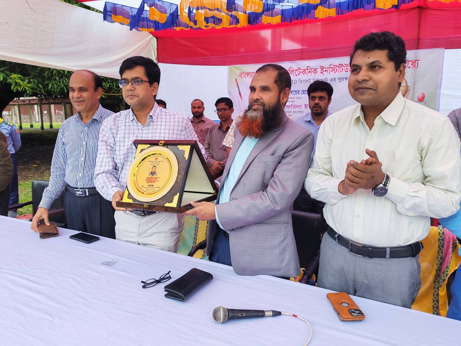 মহাপরিচালক মহোদয়কে শুভেচ্ছা