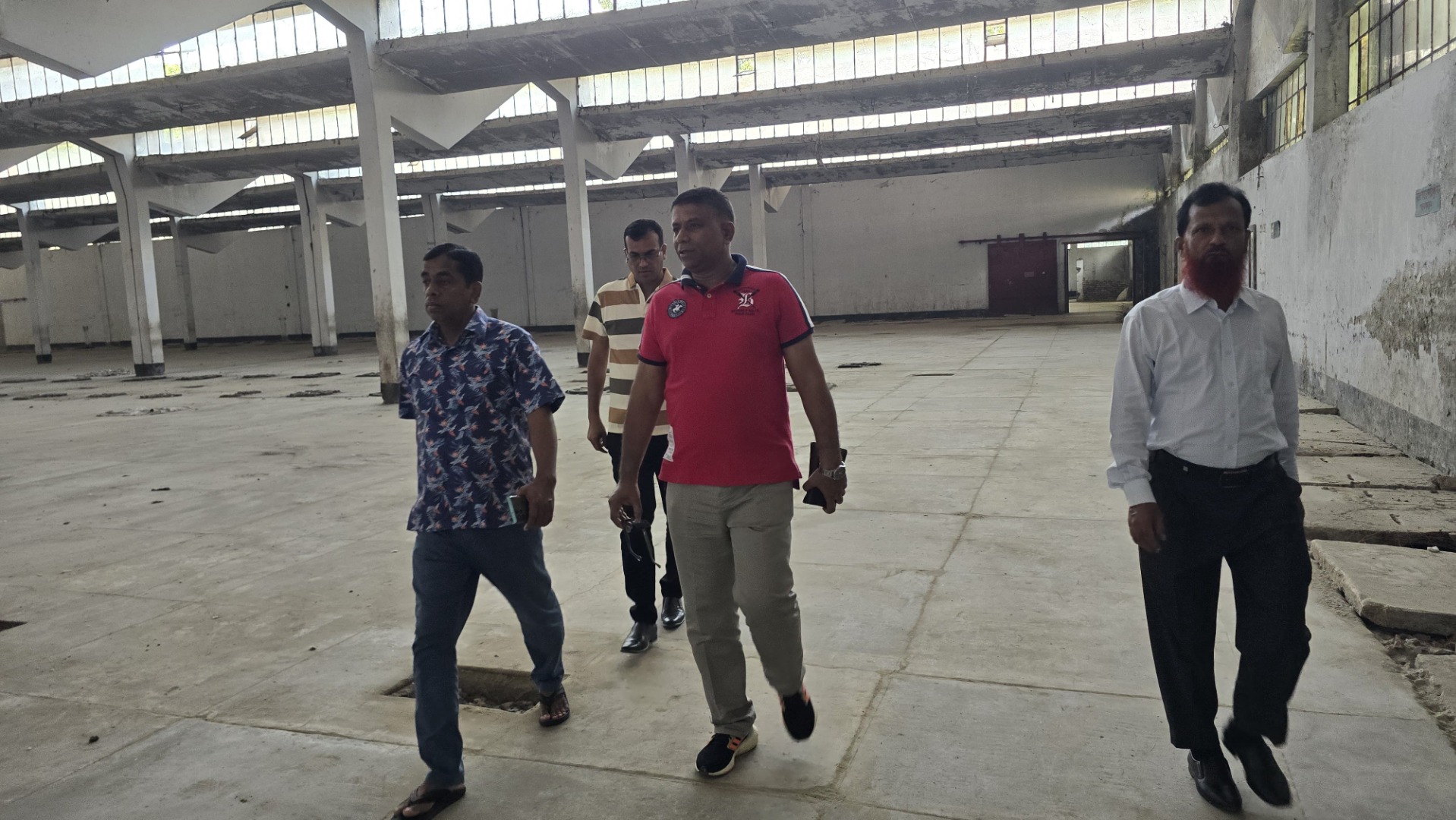 মাগুরা টেক্সটাইল মিলস পরিদর্শন।