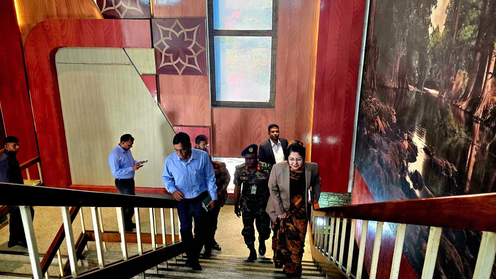 সচিব, বস্ত্র ও পাট মন্ত্রণালয় মহোদয়ের বিটিএমসি পরিদর্শন।