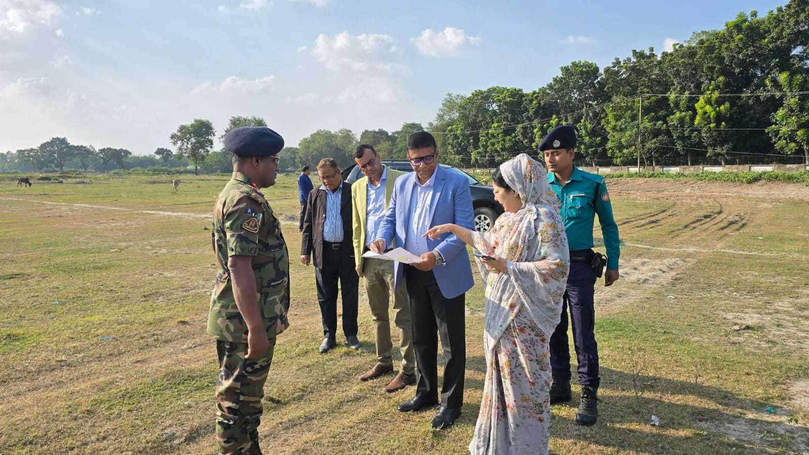 সচিব, বস্ত্র ও পাট মন্ত্রণালয় মহোদয়ের দারোয়ানী টেক্সটাইল মিলস, নীলফামারী পরিদর্শন।