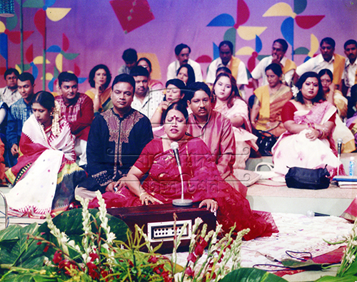 আবাহন শিল্পী: ফরিদা পারভীন, আবু বকর সিদ্দিক, অনীল কুমার সাহা, অন্যান্য