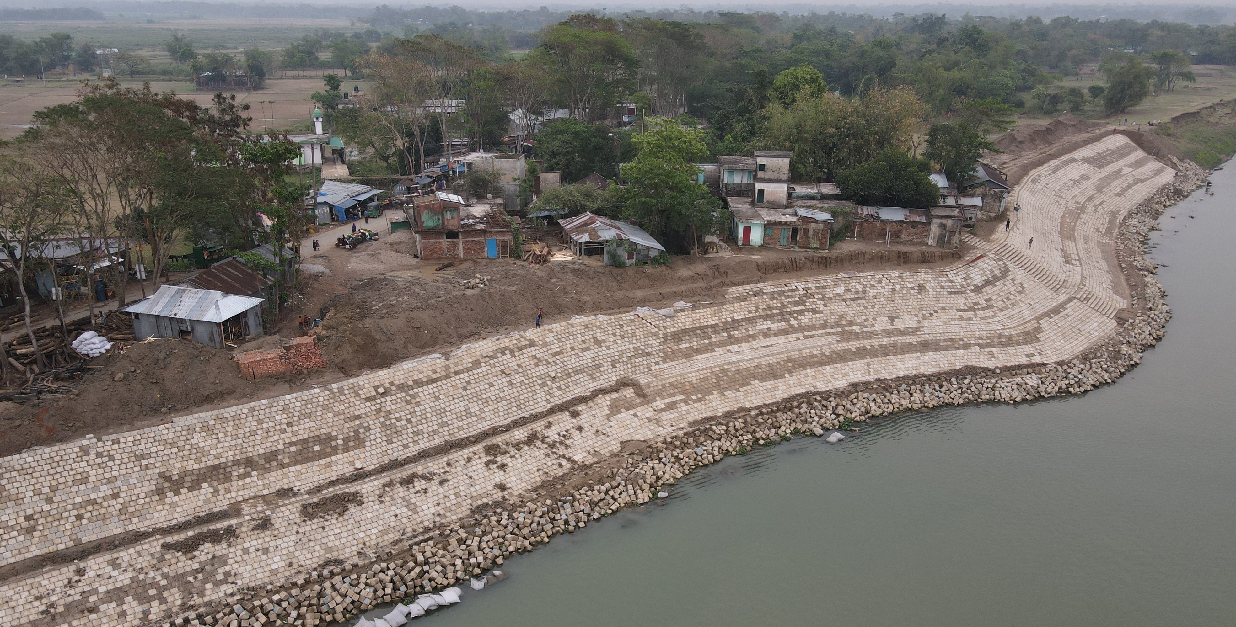 ব্যানার ৫