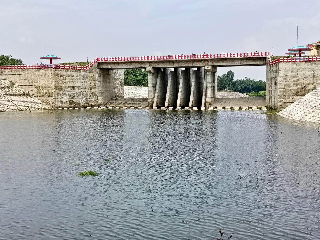 শুক নদীর উপর সমন্বিত পানি নিয়ন্ত্রণ অবকাঠামো, সদর, ঠাকুরগাঁও