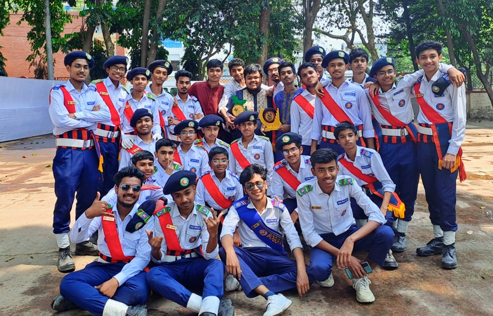 বগুড়া জিলাযুব রেড ক্রিসেন্ট দল, বগুড়া জিলা স্কুল, বগুড়া স্কুল, বগুড়া যুব রেড ক্রিসেন্ট দল