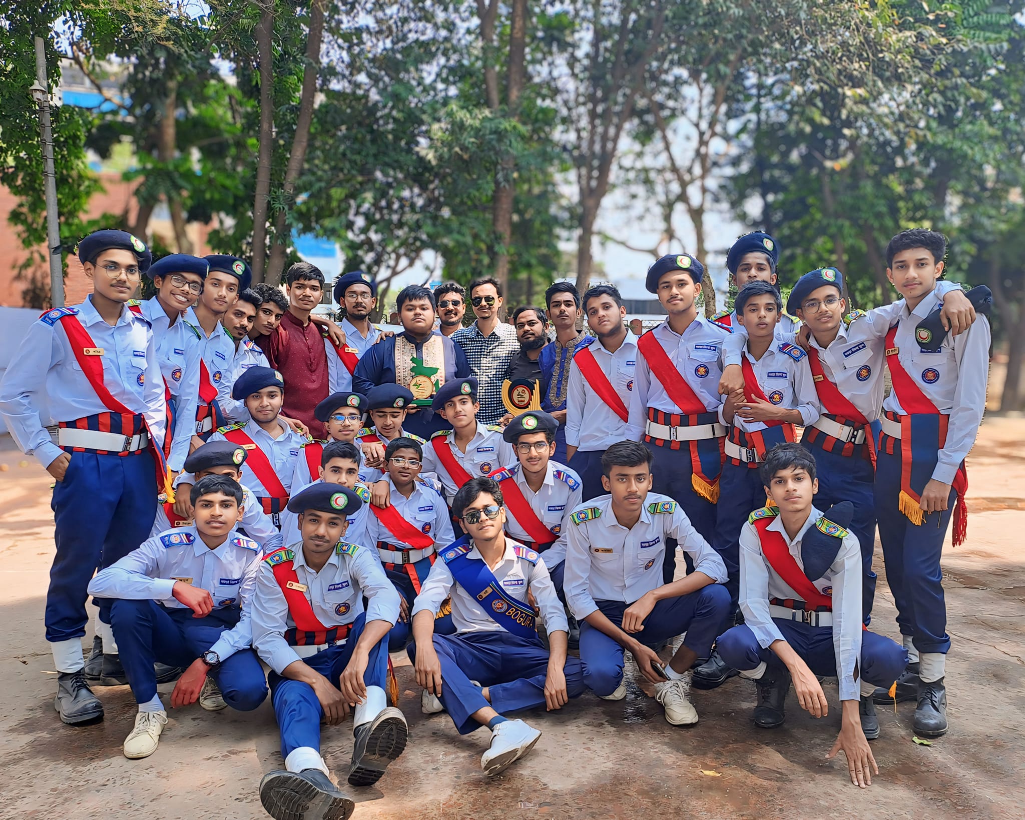 বগুড়া জিলাযুব রেড ক্রিসেন্ট দল, বগুড়া জিলা স্কুল, বগুড়া স্কুল, বগুড়া যুব রেড ক্রিসেন্ট দল