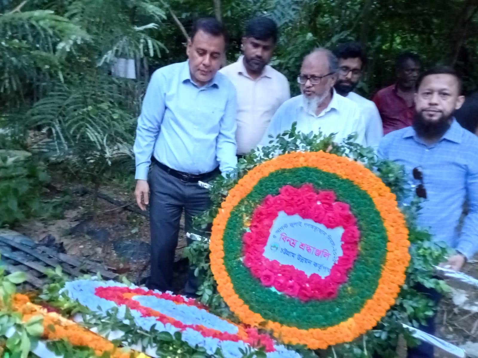 জুলাই গণঅভ্যুত্থান দিবস উপলক্ষে  শহীদদের প্রতি শ্রদ্ধাঞ্জলি নিবেদন