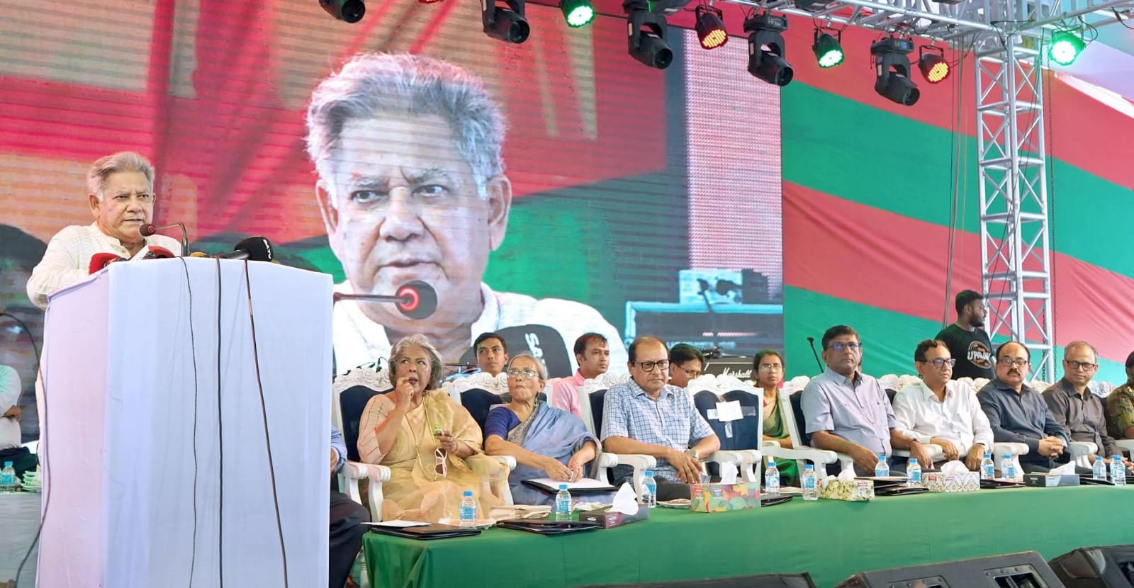 জুলাই শহিদদের স্মরণে শ্রমিক সমাবেশ অনুষ্ঠানে মন্ত্রণালয়ের মাননীয় উপদেষ্টা মহোদয়ের উদ্বোধনি ভাষণ