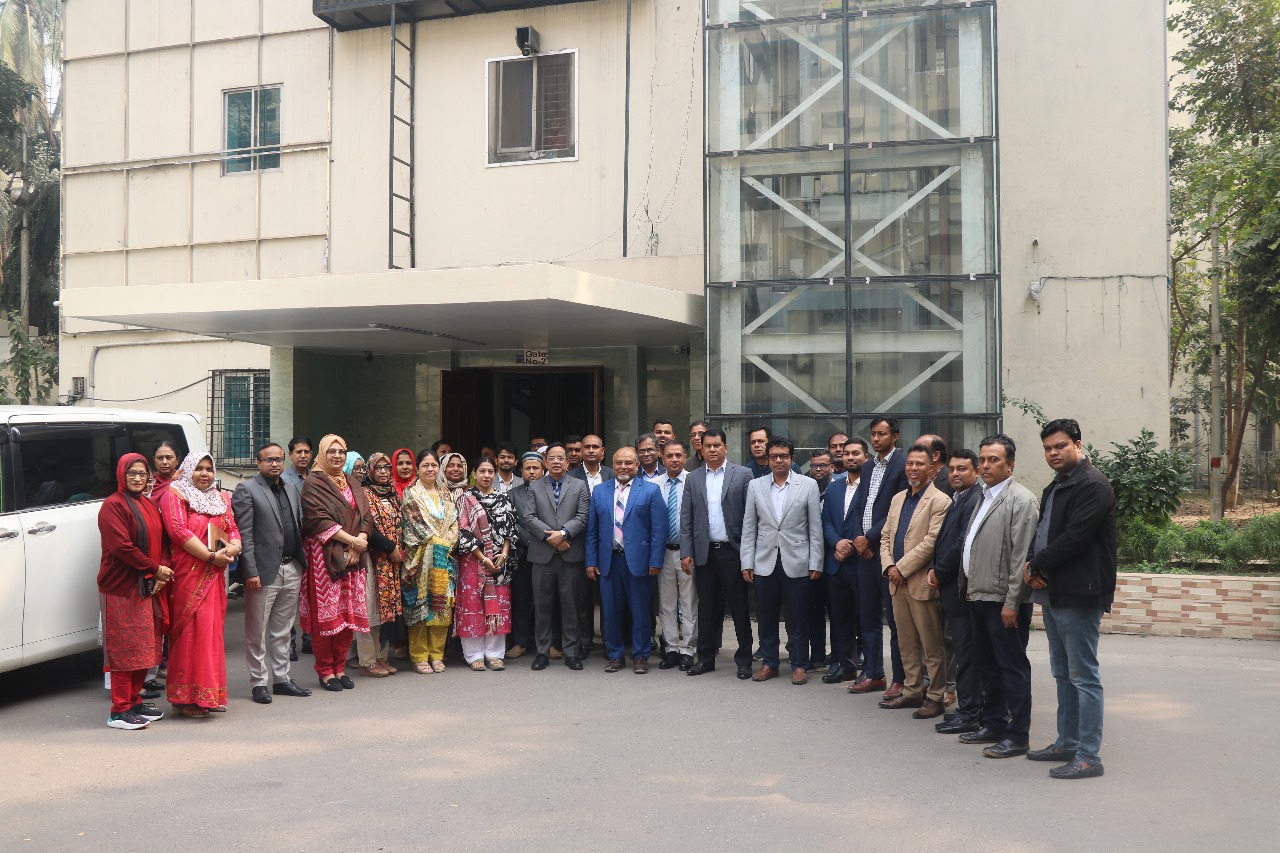 জনাব এ এইচ এম শামসুর রহমান এর গ্রেড-১ এ পদন্নোতিজনিত কারণে বিদায় অনুষ্ঠান।