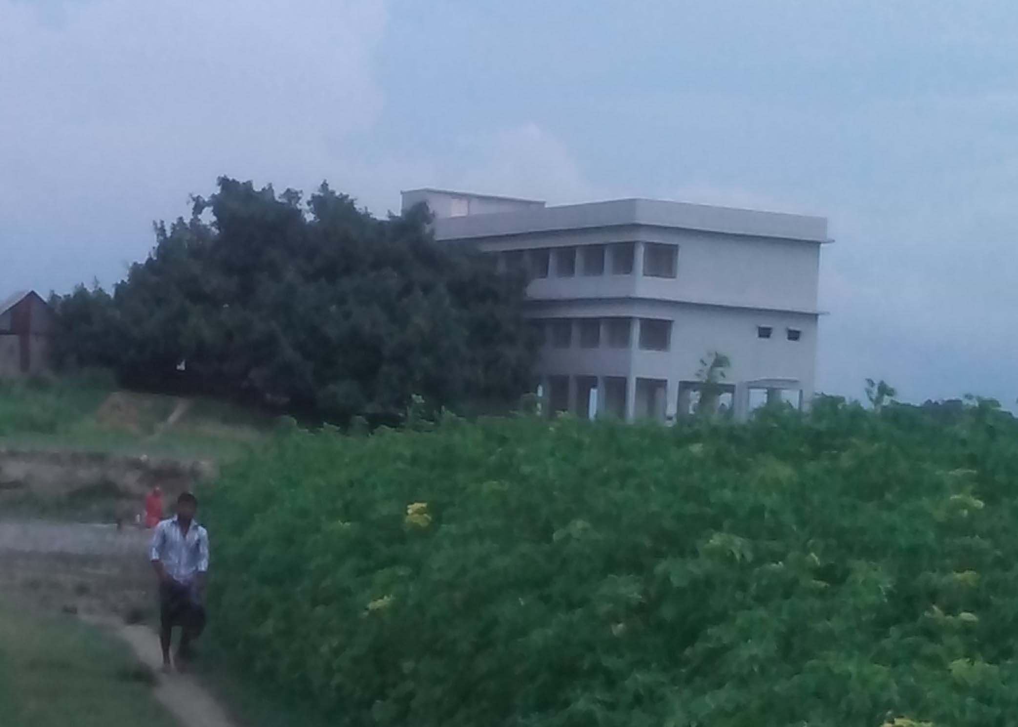চরজানাজাত ইউনিয়ন ইউনিয়ন পরিষদ কার্যালয়।