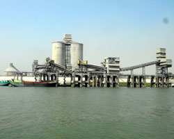 লাফার্জ সিমেন্ট ফেক্টরী
