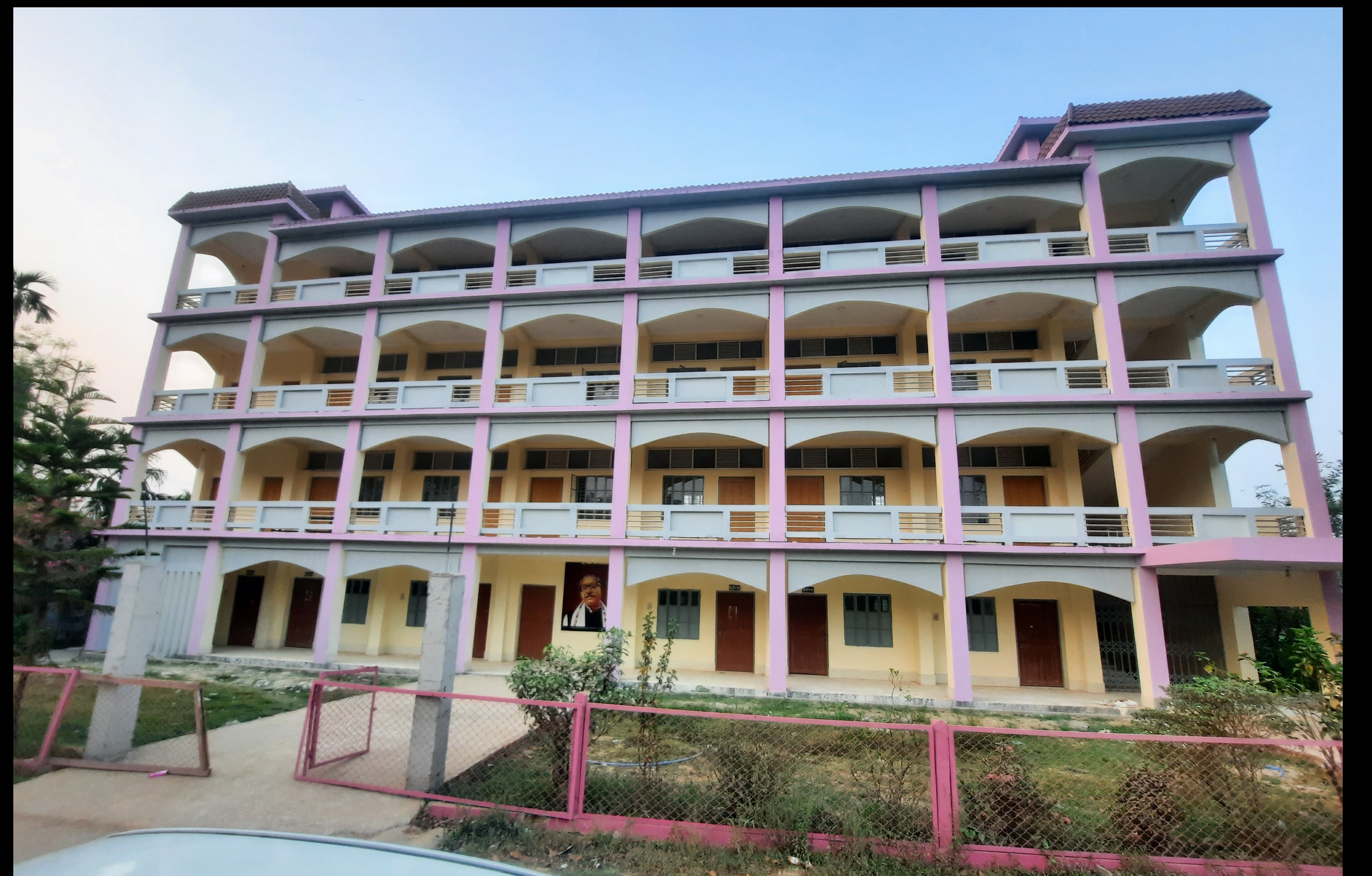শাহাদাত ফজল যুব উচ্চ বিদ্যালয়