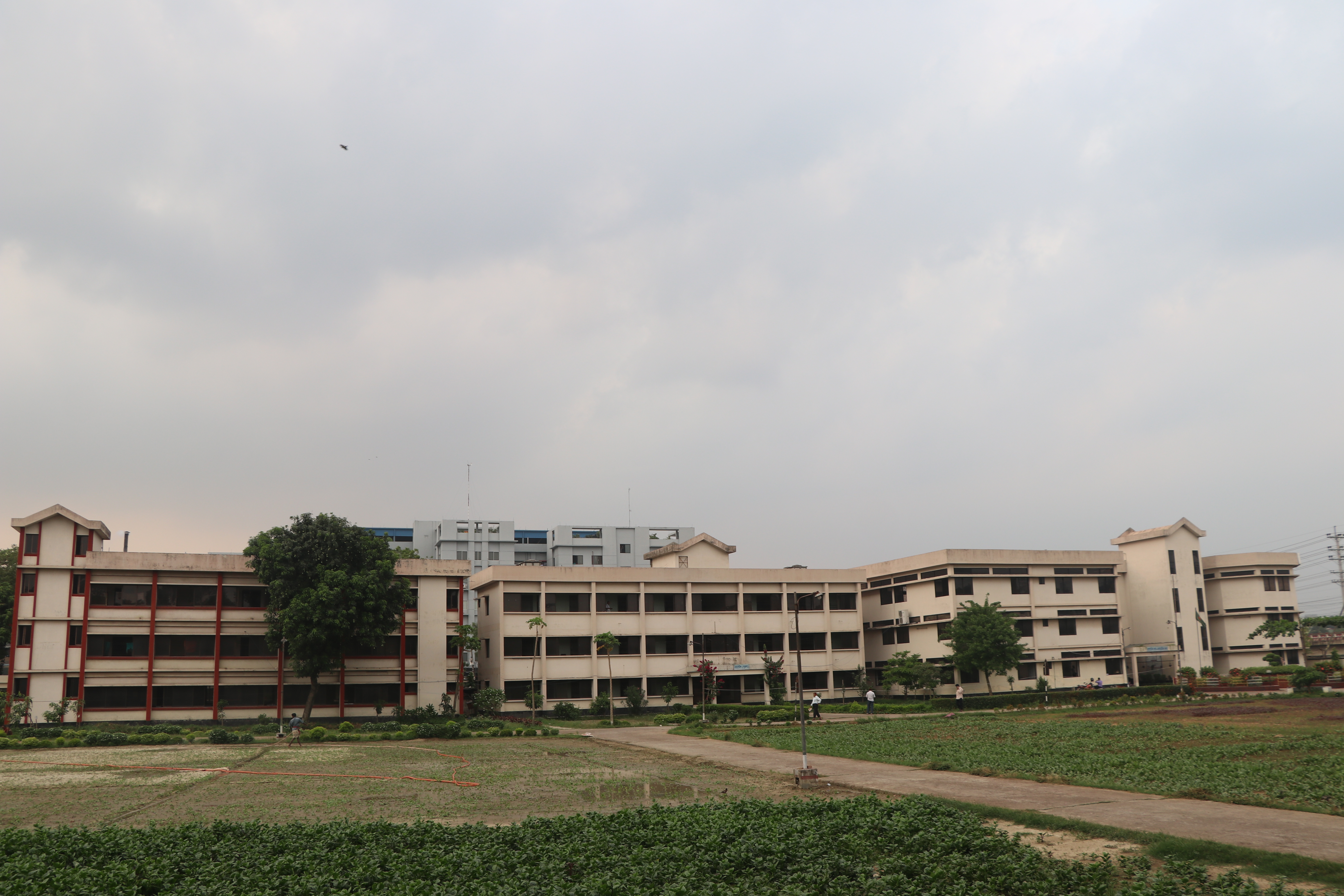 ভবনত্রয়