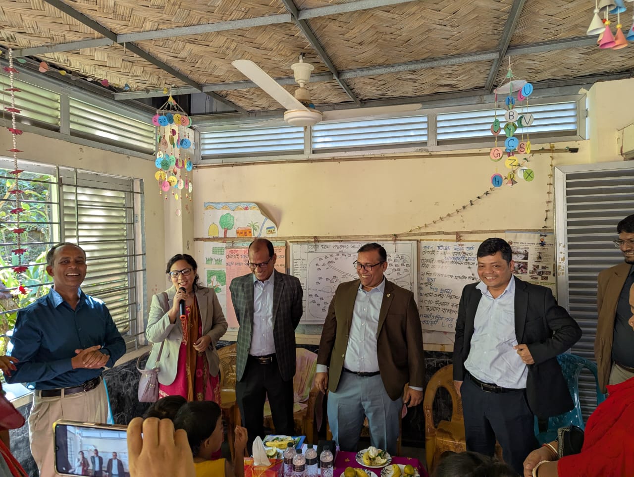 খাগড়াছড়ি জেলার সদরে চরপাড়া পাড়া কেন্দ্র পরিদর্শন করেন বোর্ডের ভাইস চেয়ারম্যান জনাব শেখ ছালেহ আহাম্মদ
