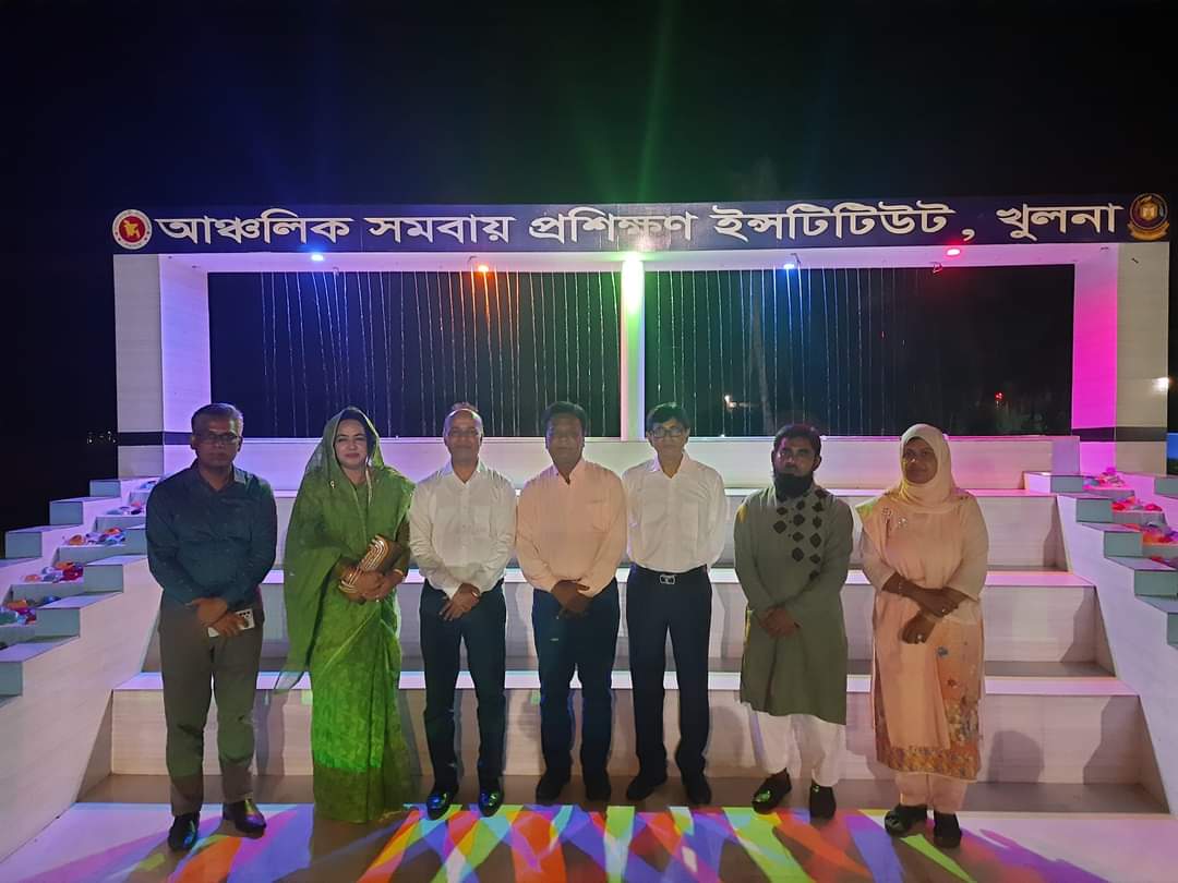 ফুল দিয়ে বরণ