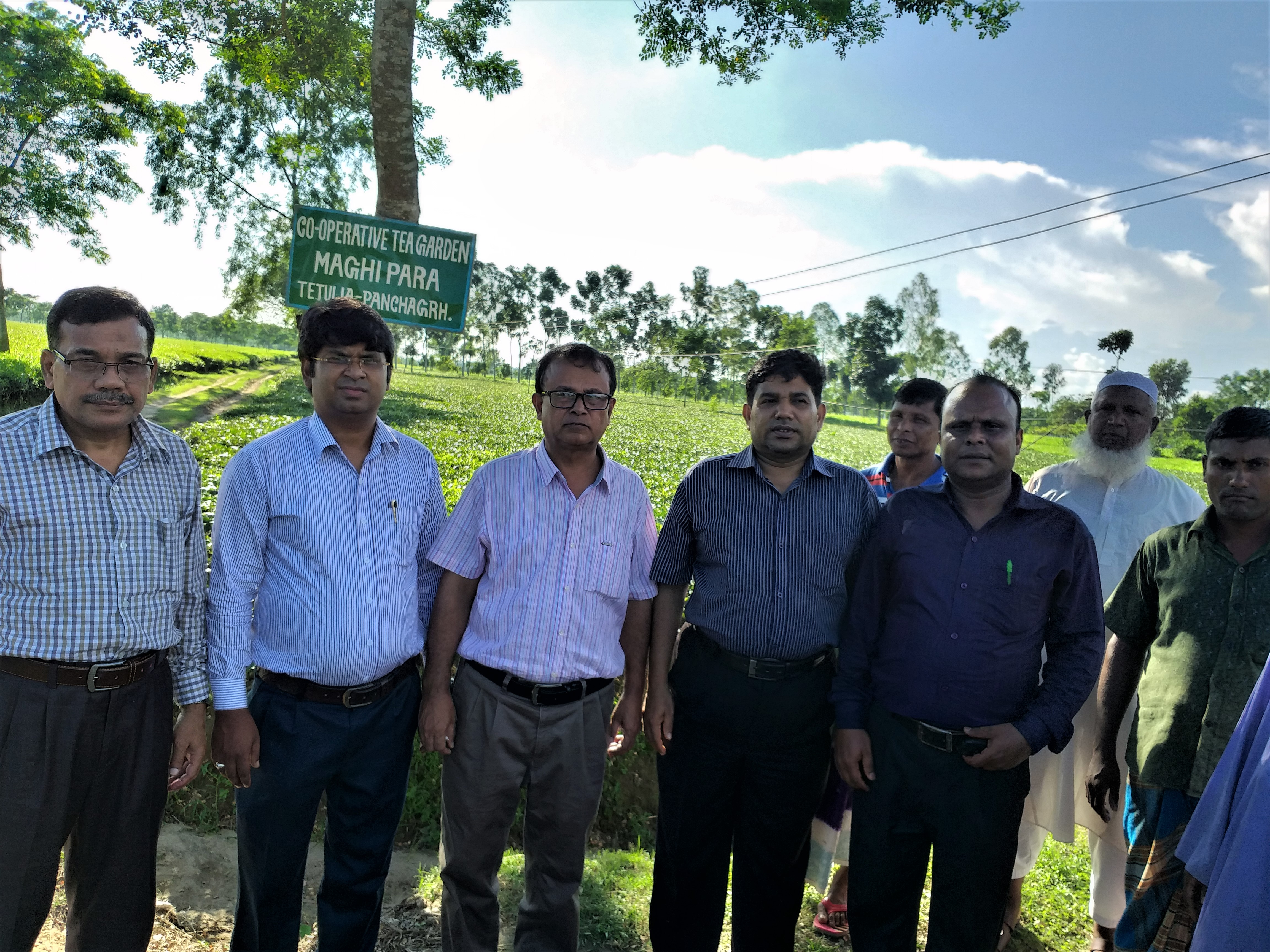 সমবায় চা-বাগান পরিদর্শন-১