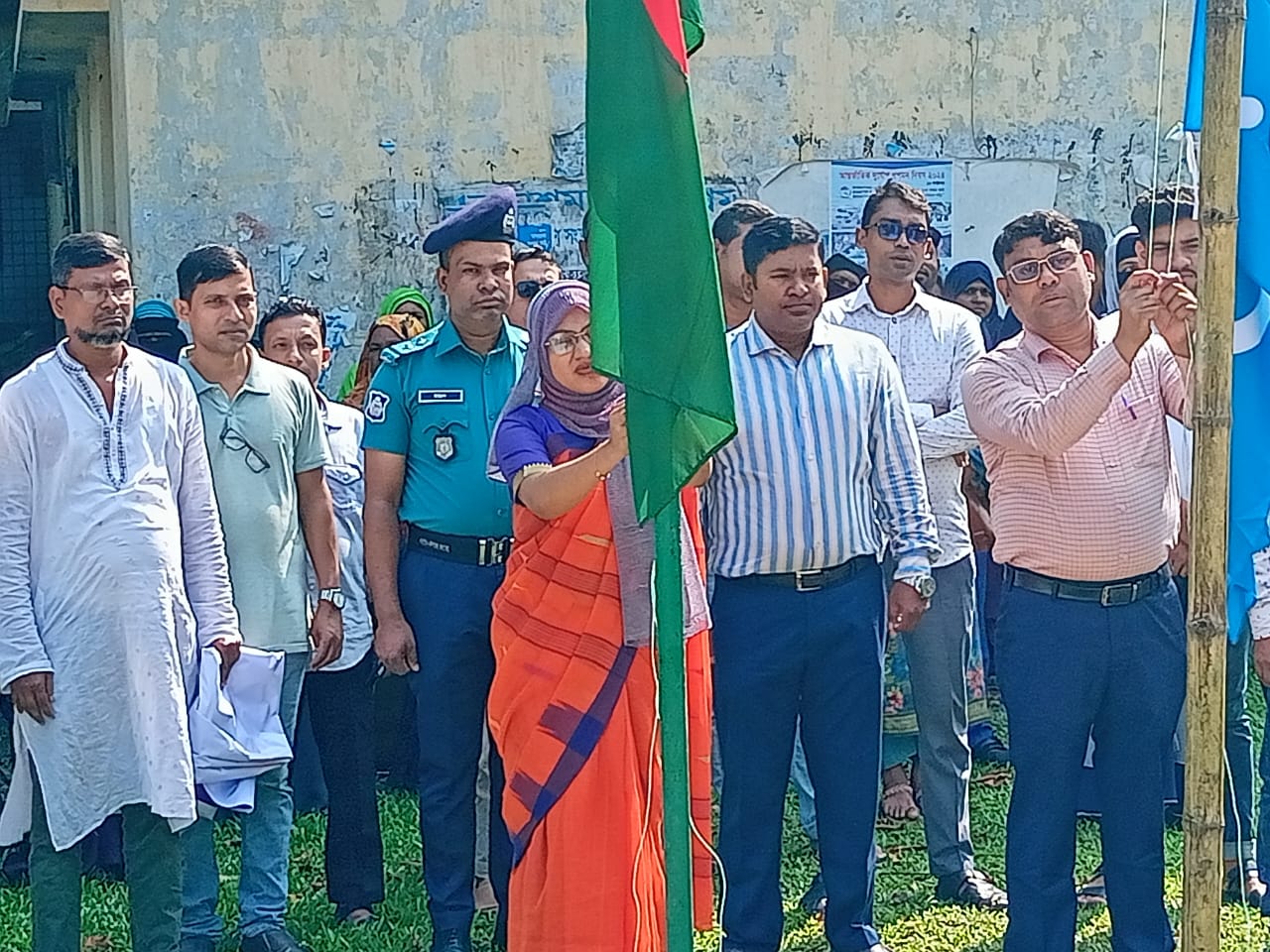 আশ্রায়ণ প্রকল্পের ছবি