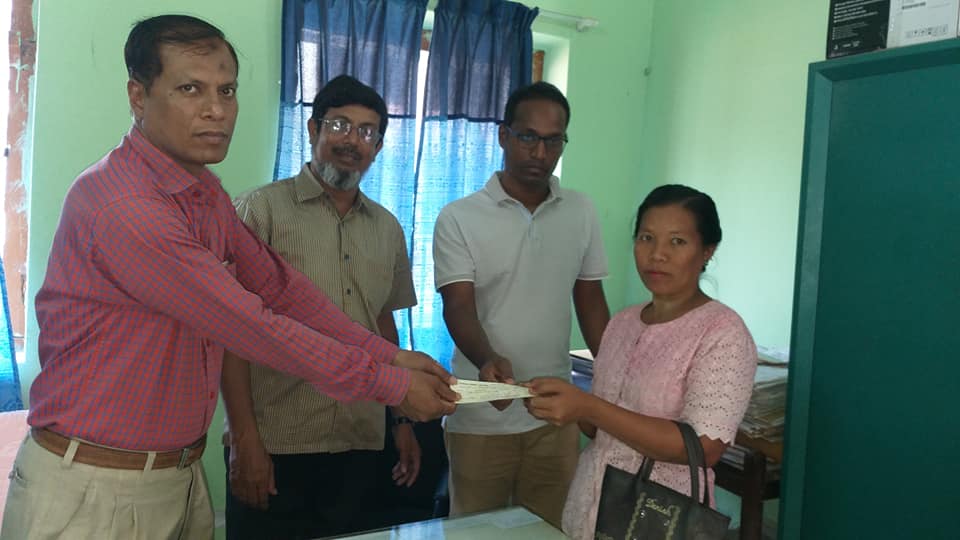 ক্ষুদ্র নৃতাত্ত্বিক ঋণ