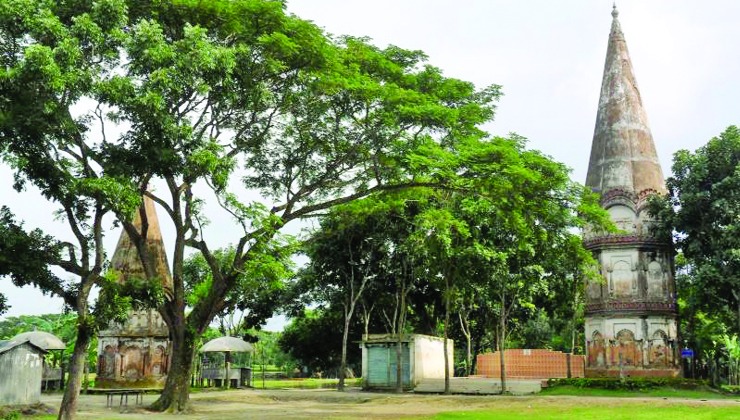 বাংলা ভাষার প্রথম মহিলা কবি চন্দ্রাবতীর বাড়ী ।