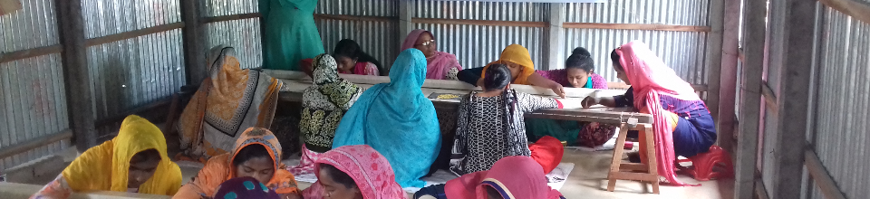 মহিলা সমবায়ীদের কারচুপি বিষয়ক প্রশিক্ষণ/২০১৯ এর ছবি