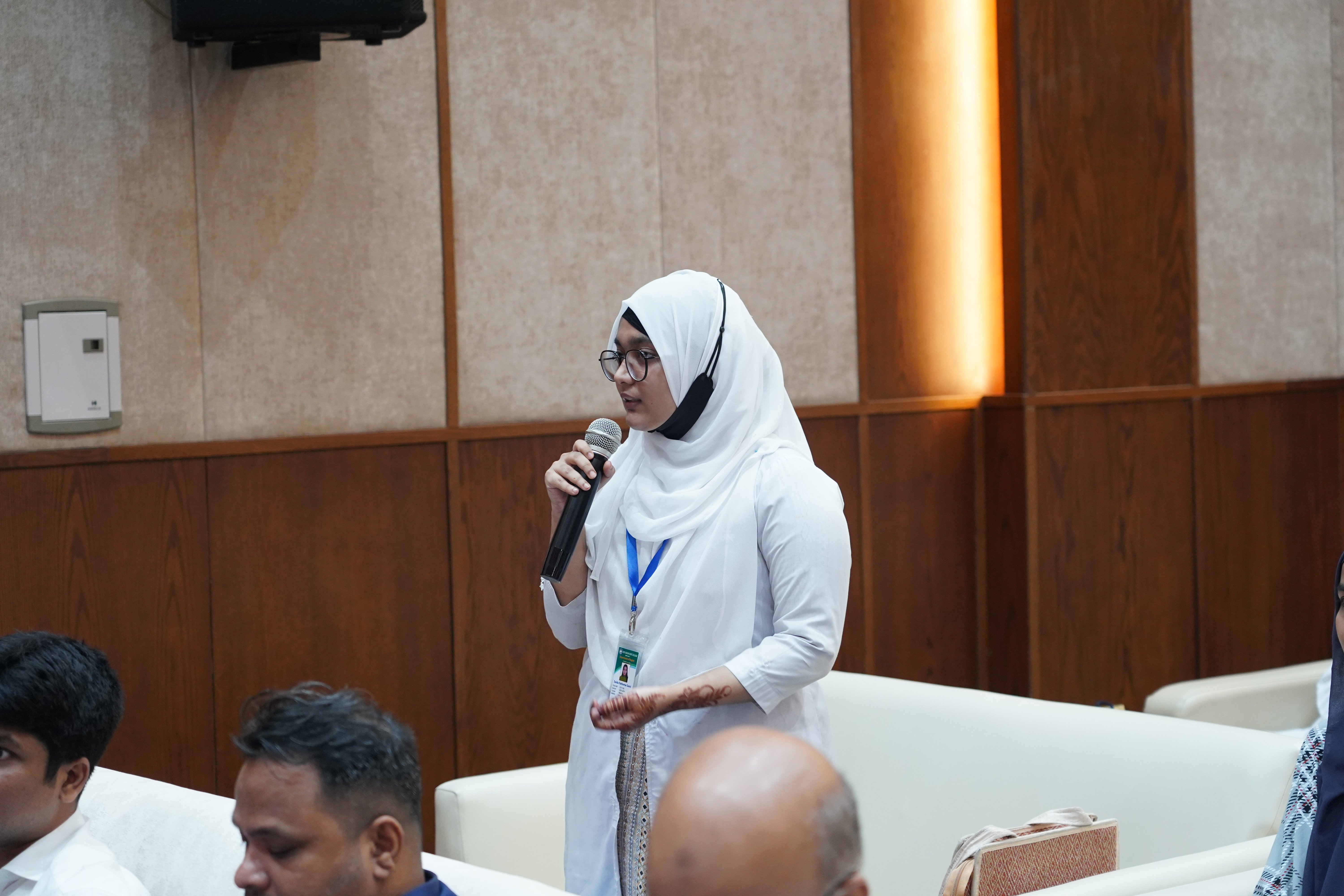 উন্মুক্ত আলোচনা।