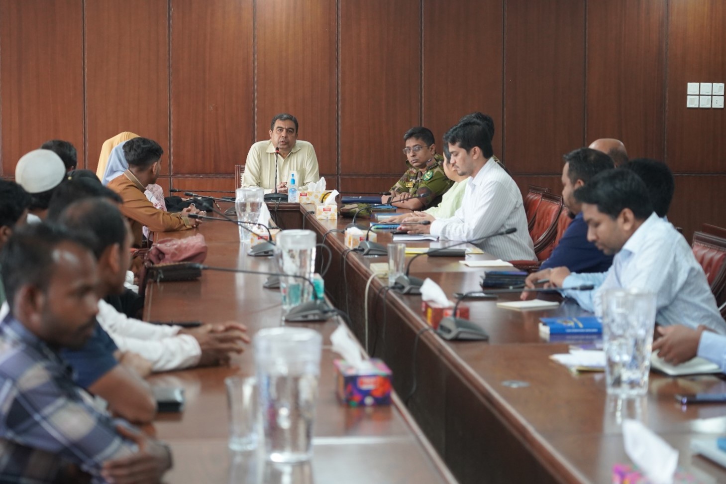 কক্সবাজার উন্নয়ন কর্তৃপক্ষের উদ্যোগে জুলাই-আগষ্ট অভ্যুত্থানের শহীদ পরিবারের সাথে মতবিনিময়