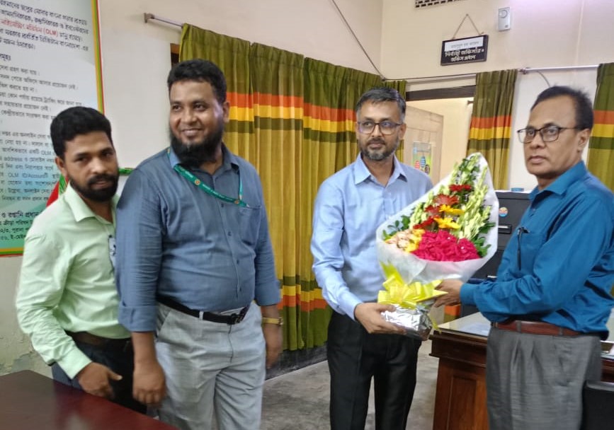 অফিস ছবি৬