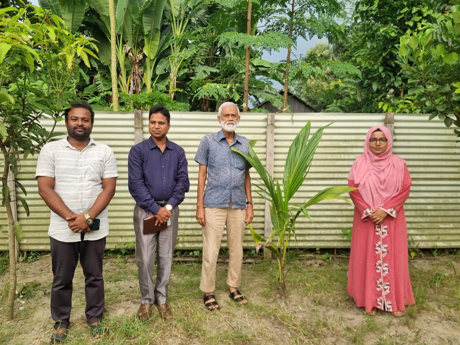 ব্যানার ৮
