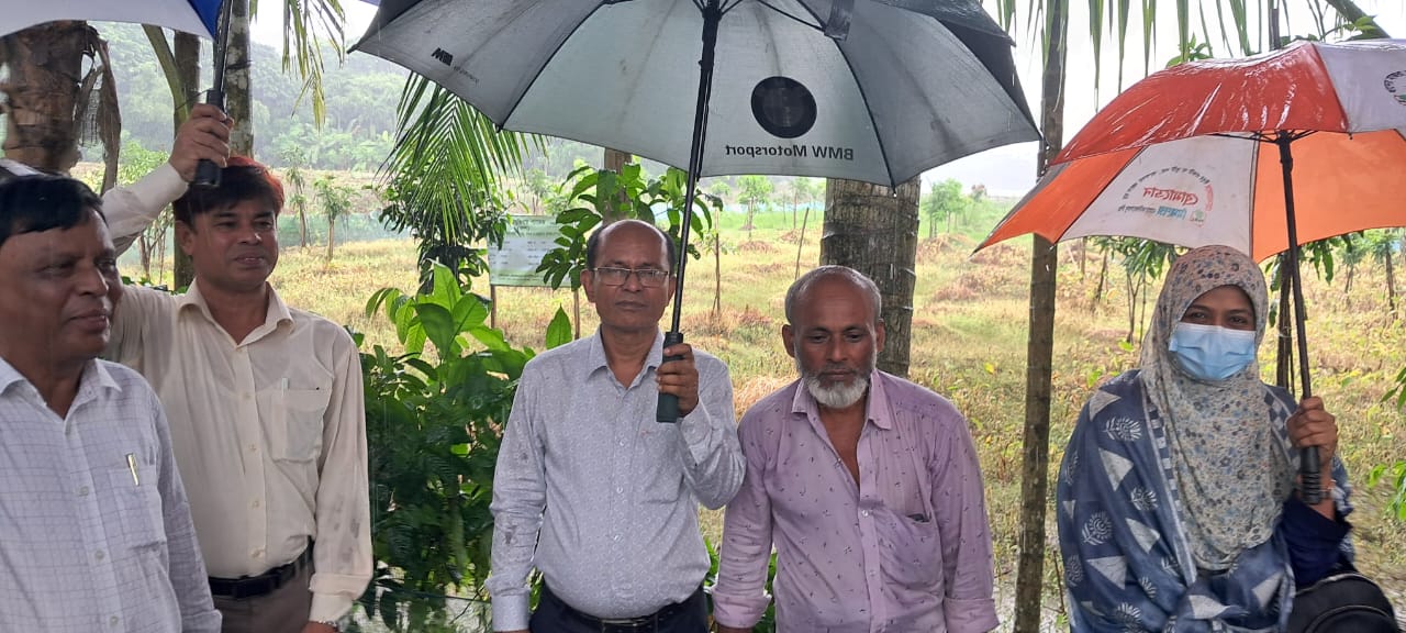 কৃষিবিদ জনাব মোঃ ওবায়দুর রহমান মন্ডল, পরিচালক, সরেজমিন উইং, খামারবাড়ি, ঢাকা।