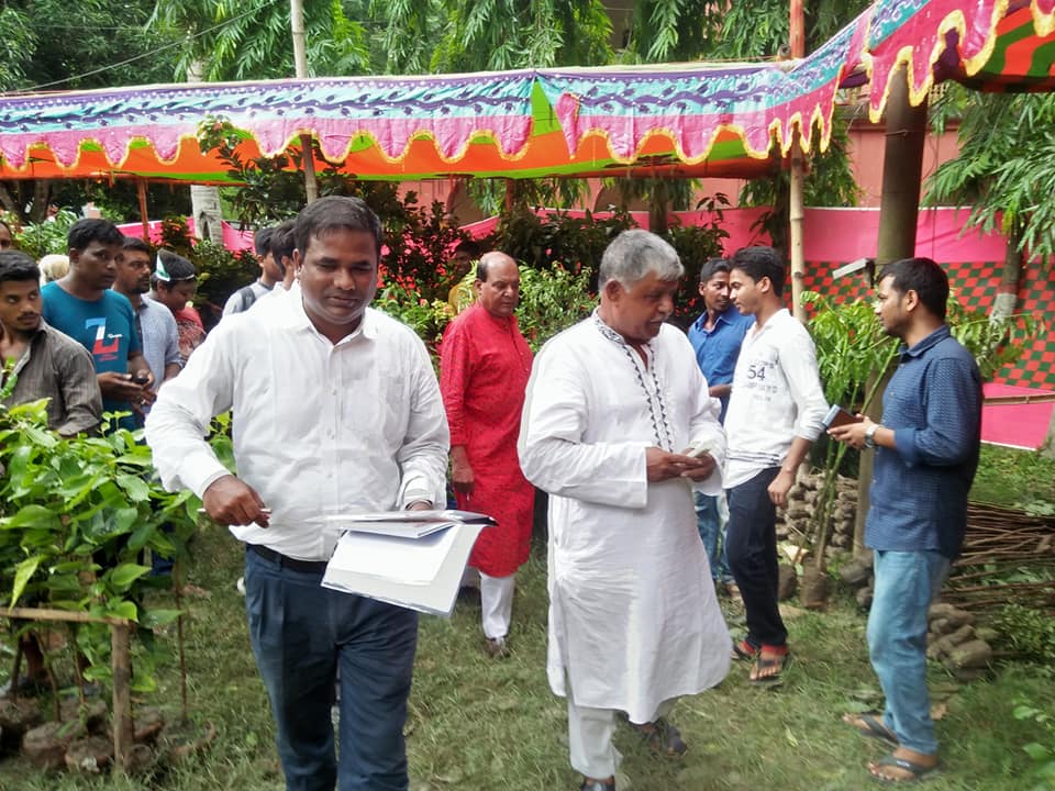 কৃষি মেলা পরিদর্শন 