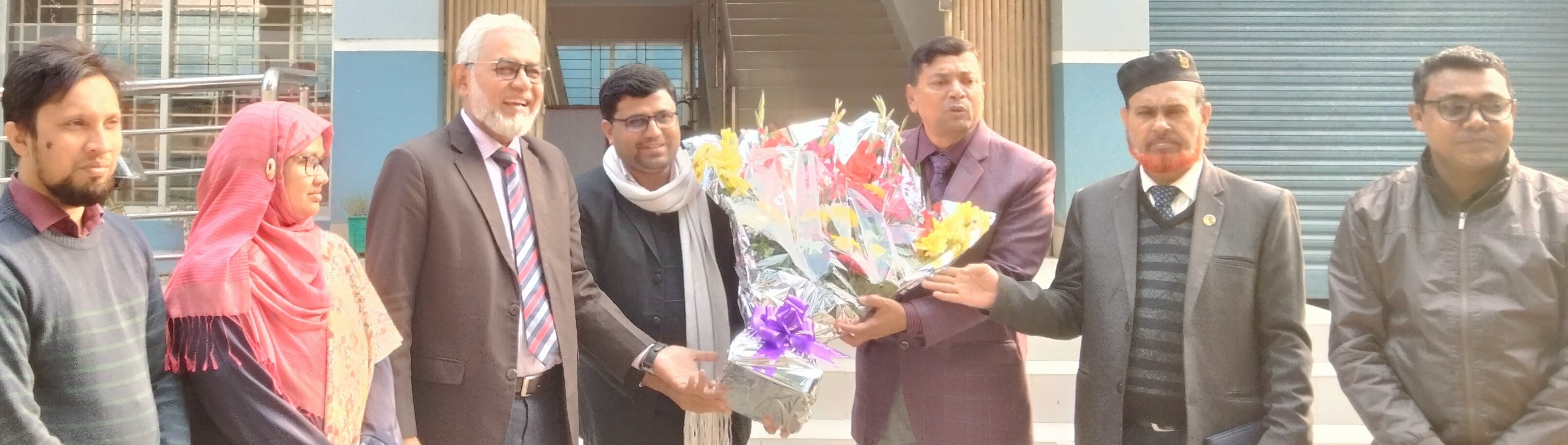 জনাব মোঃ তাজুল ইসলাম পাটোয়ারী, পরিচালক, সরেজমিন উইং, কৃষি সম্প্রসারণ অধিদপ্তর, খামারবাড়ি, ঢাকা মহোদয়ের অফিস ও প্রদর্শণী প্ররিদর্শণ