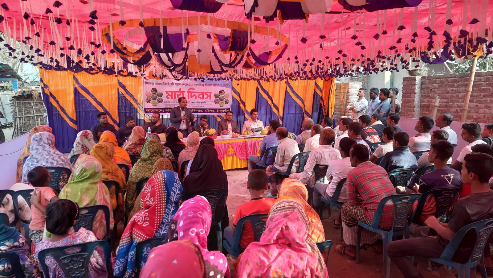 দিনাজপুর প্রকল্পের মাঠ দিবস