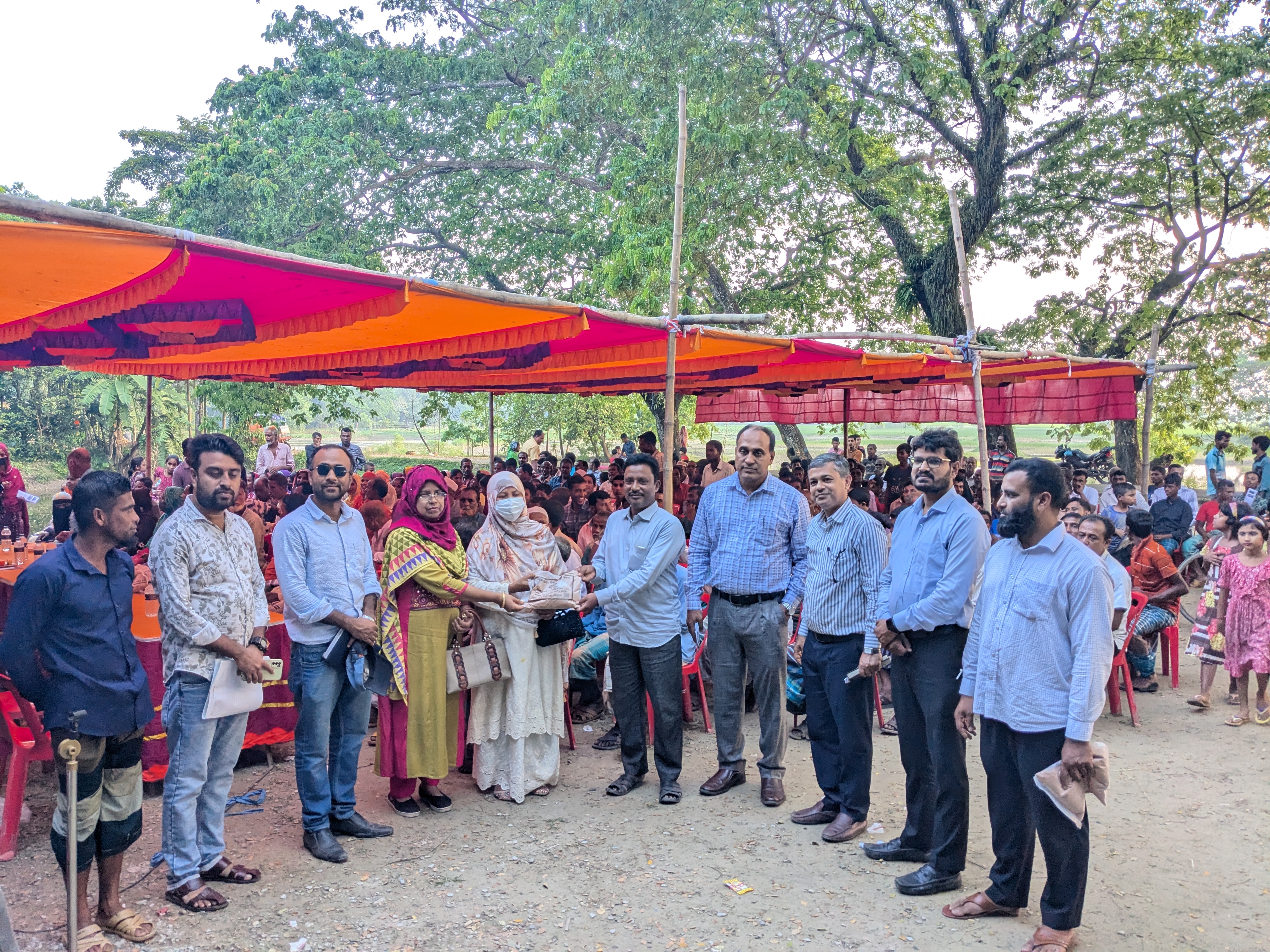 সরিষা বীজ বিতরণ