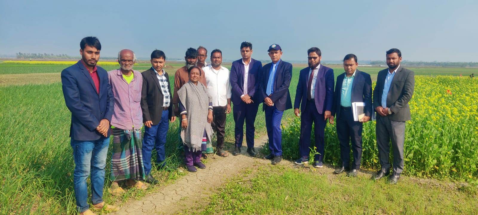 ফসলী মাঠ পরিদর্শন