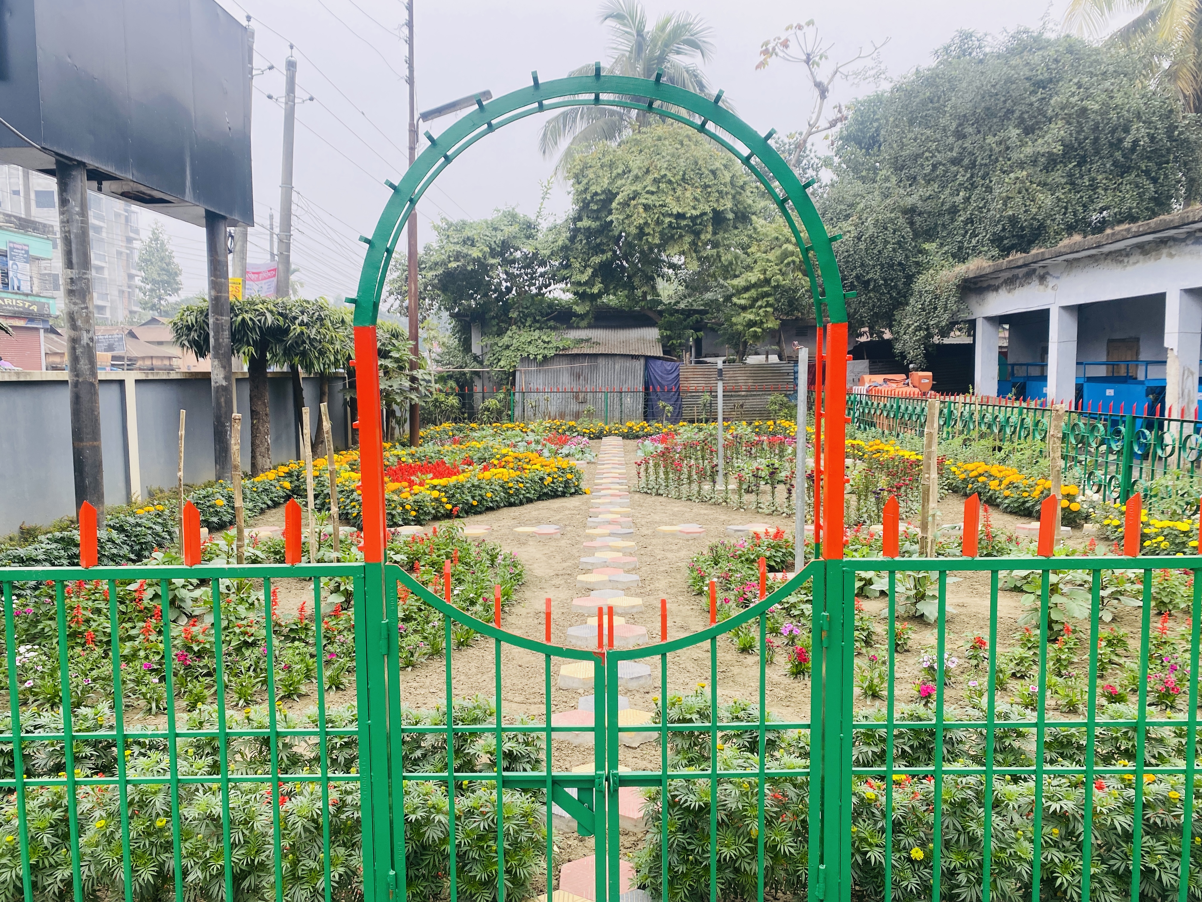 ফুল বাগান