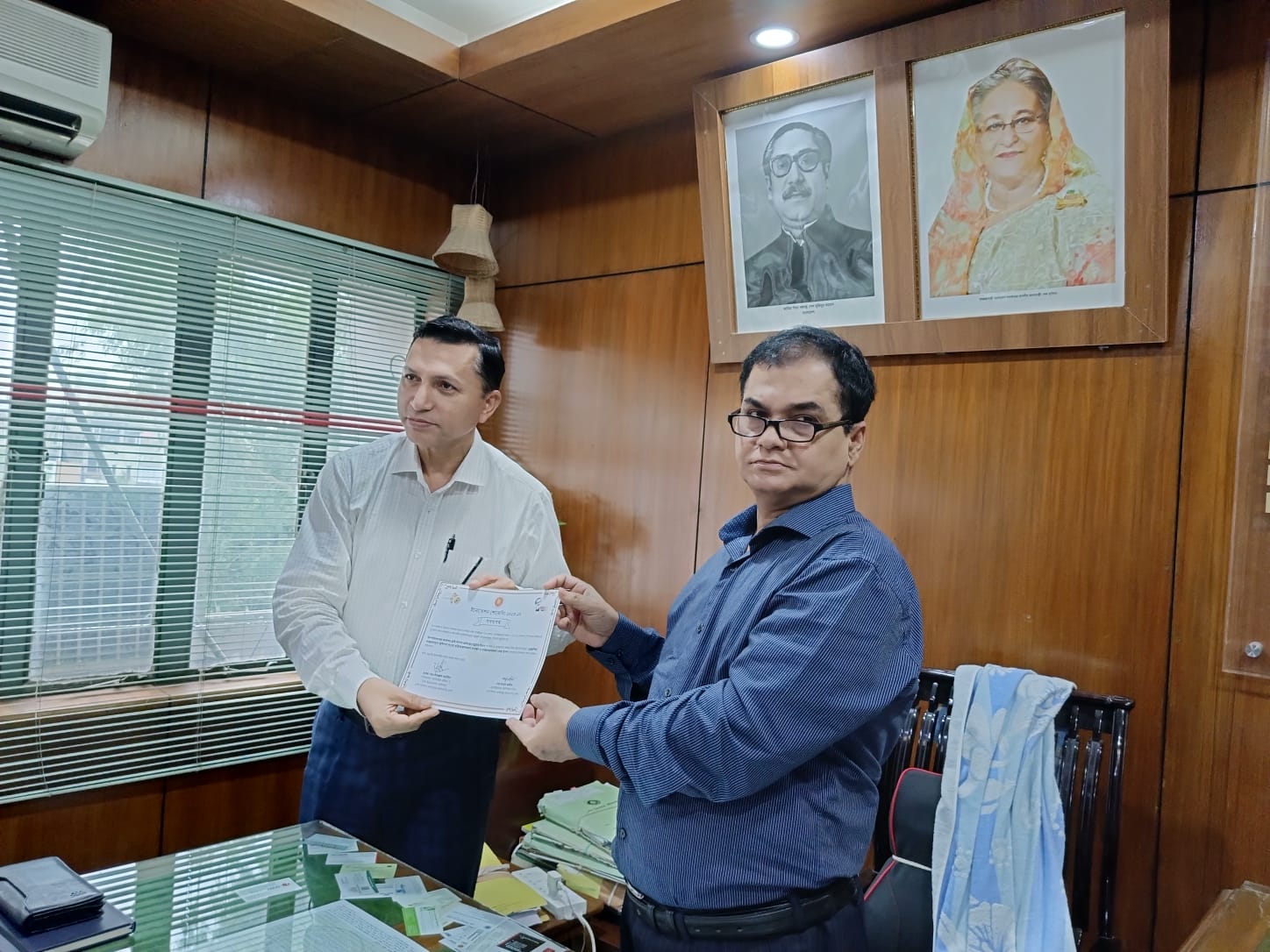 শোকেসিং প্রদর্শনী-২৪