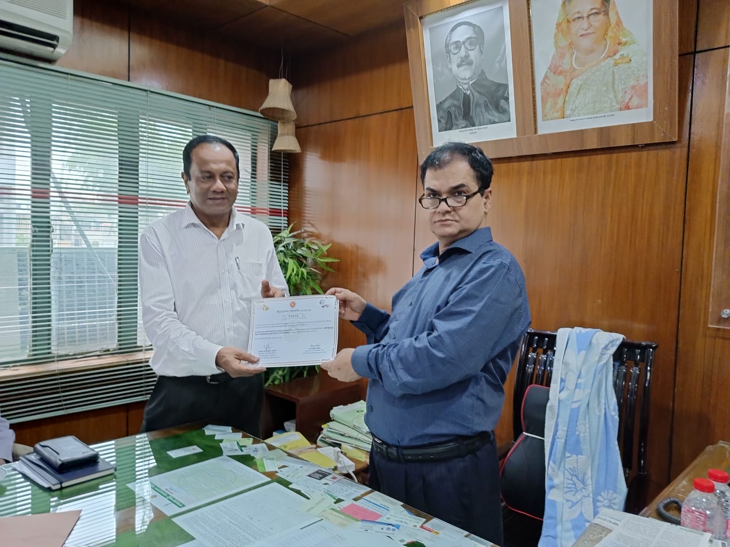 শোকেসিং প্রদর্শনী-২৪