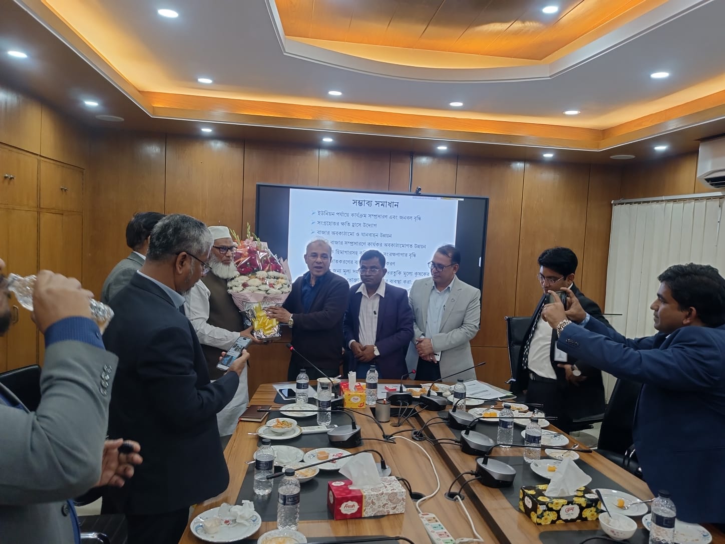 কৃষি উপদেষ্টা মহোদয়ের আগমন