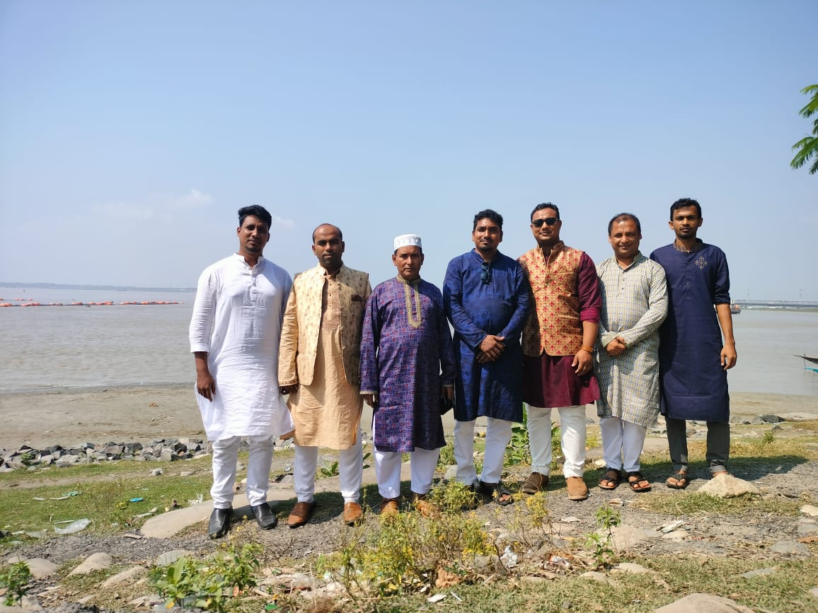 অফিস স্টাফ