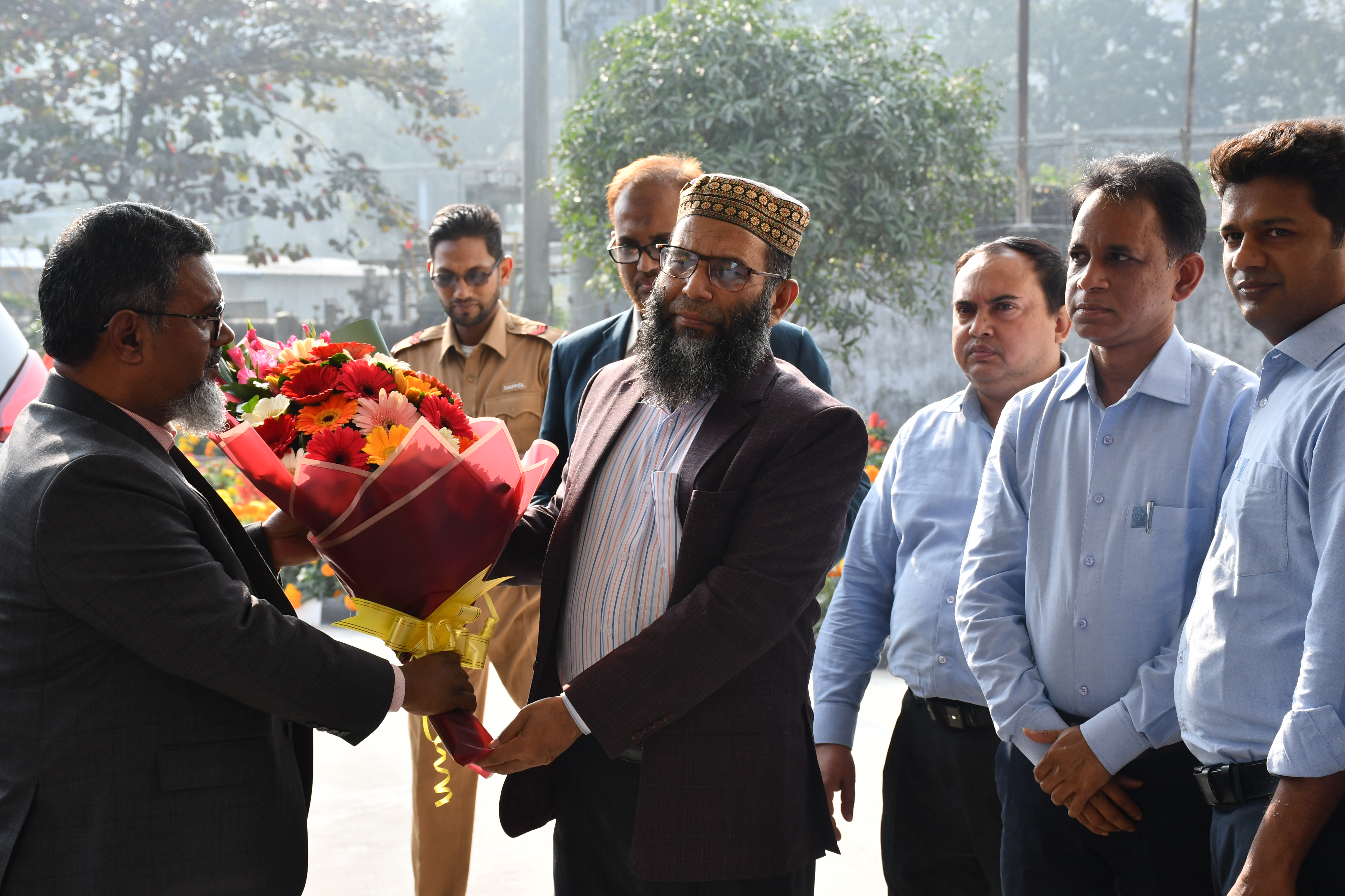 বিসিআইসির সম্মানিত চেয়ারম্যান (গ্রেড-১) জনাব মোঃ সাইদুর রহমান-এর ডিএপিএফসিএল-এ আগমন ও ফুলেল শুভেচ্ছা