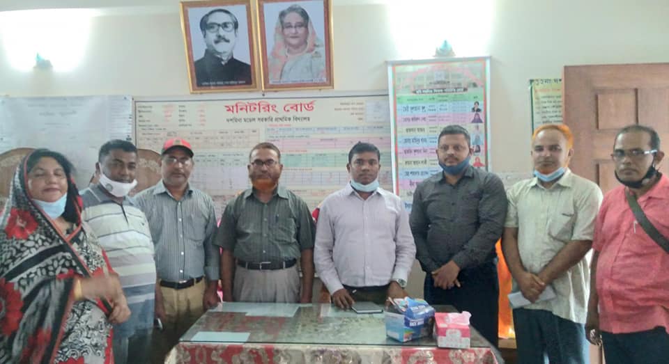 কর্মকর্তাবৃন্দ