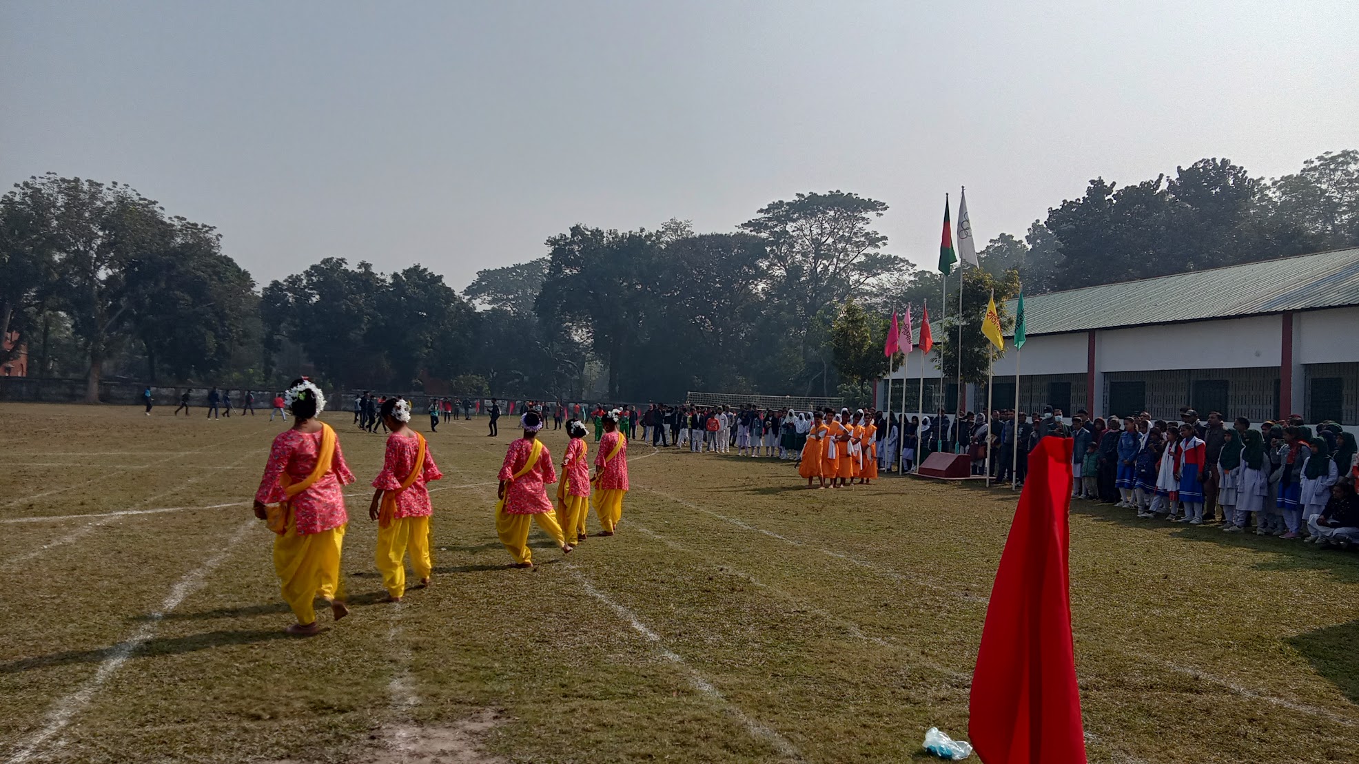 চমৎকার নৃত্য পরিবেশনা