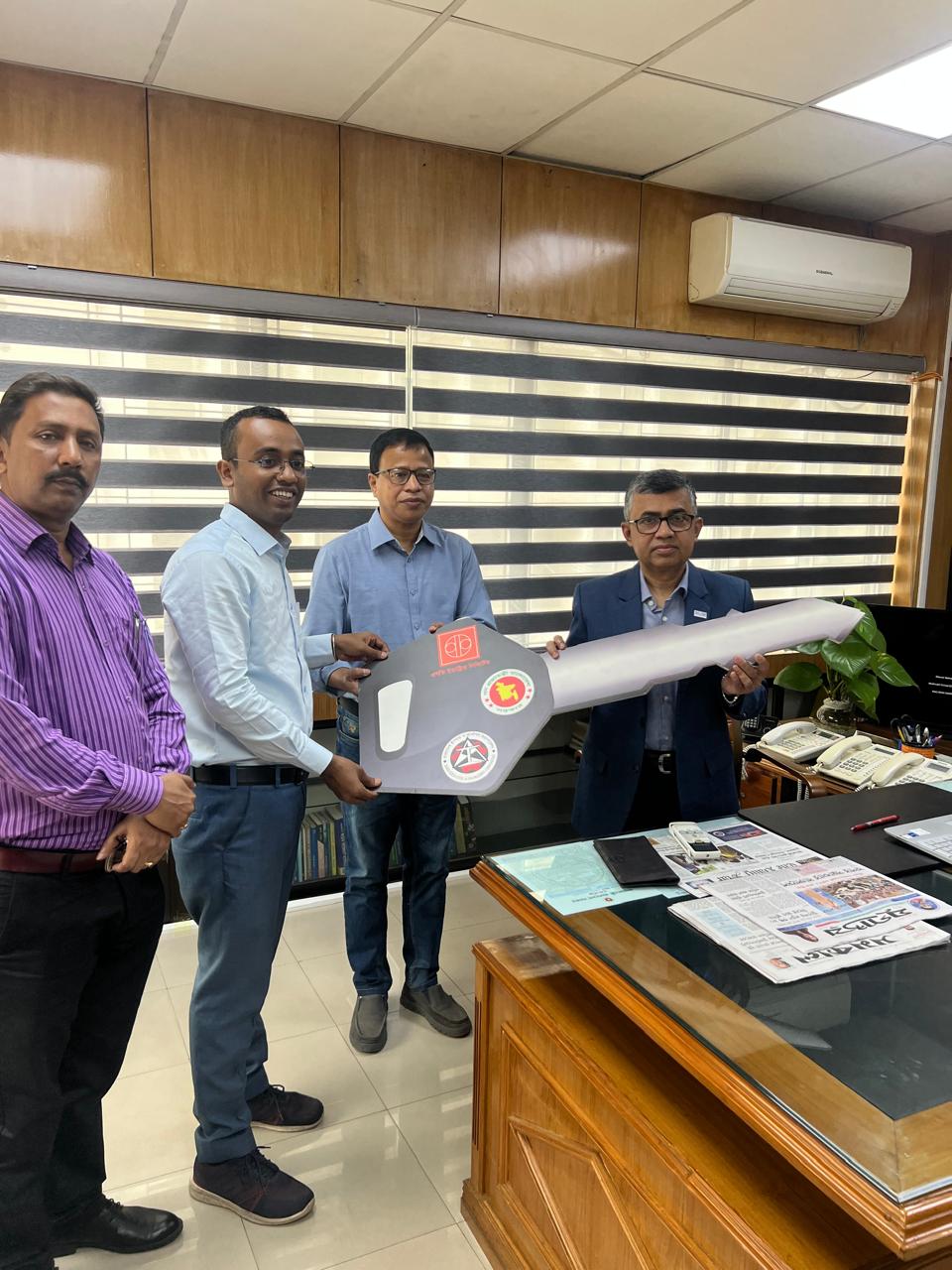 উপজেলা নির্বাহী অফিসারের কার্যালয়ের জন্য রেজিস্ট্রেশন বিহীন নতুন মিৎসুবিশি পাজেরো স্পোর্টস (কিই এক্স) জীপ গাড়ির প্রতিস্থাপক বরাদ্দ প্রদান।