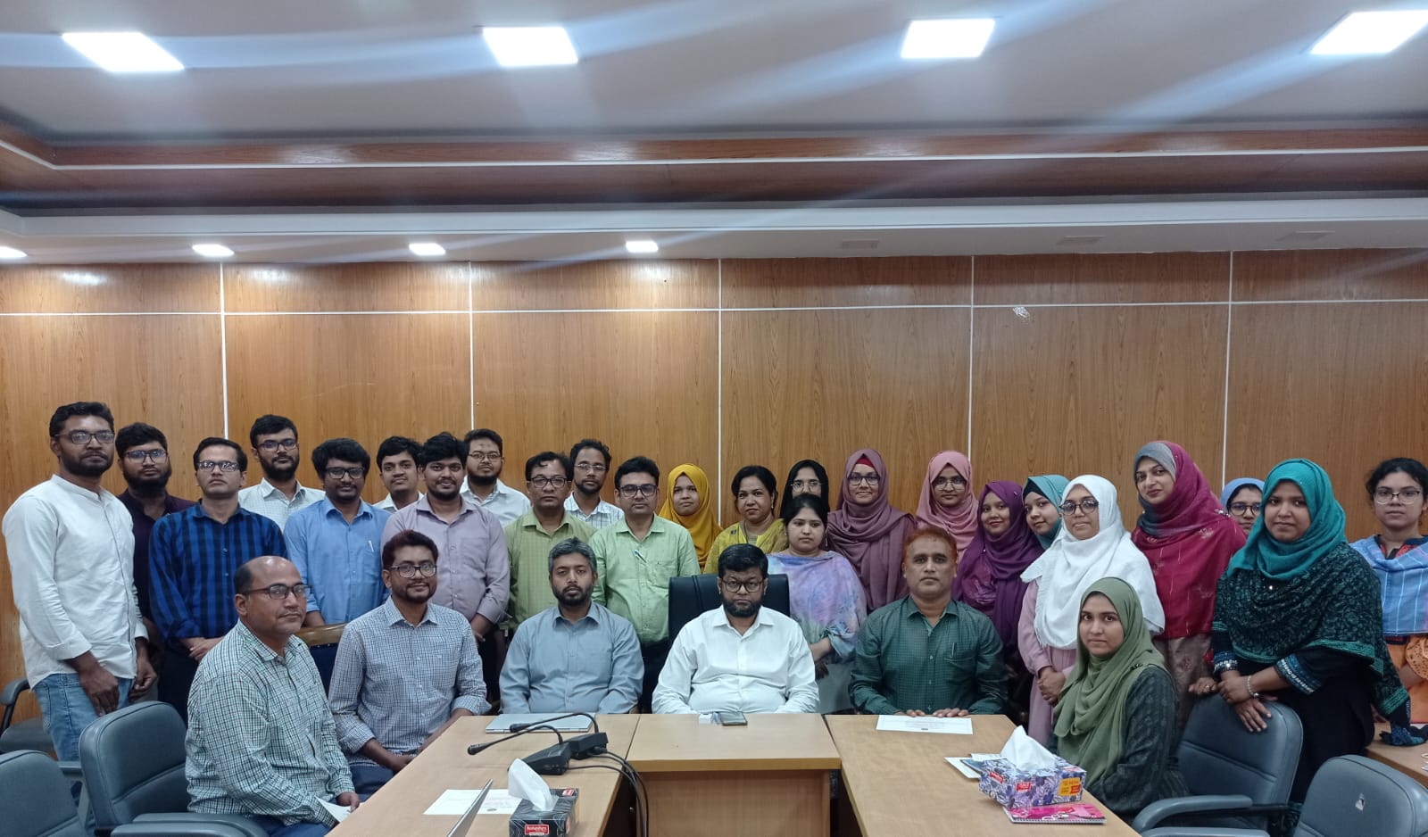 "Basic principle, maintenance and troubleshooting of XRD, FTIR and Raman Spectroscopy"-বিষয়ক দিনব্যপি বিষয়ভিত্তিক ইন-হাউজ প্রশিক্ষণ